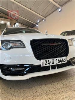 کرایسلەر 300